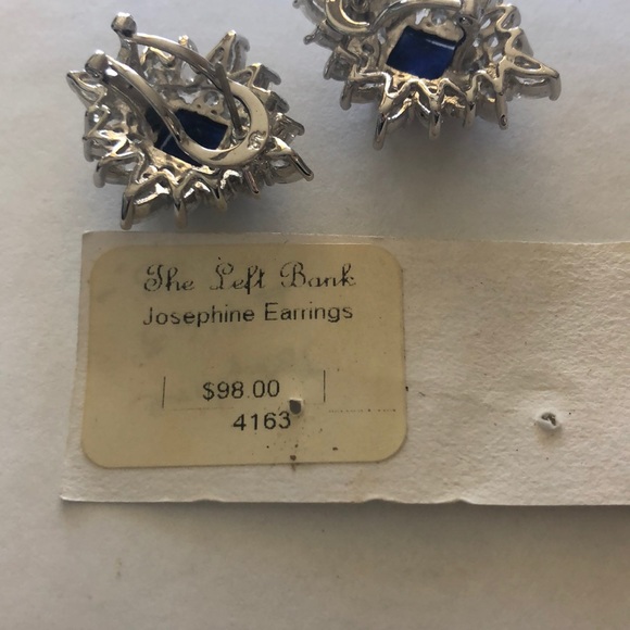 Silver cubic zirconia earrings - Picture 4 of 6